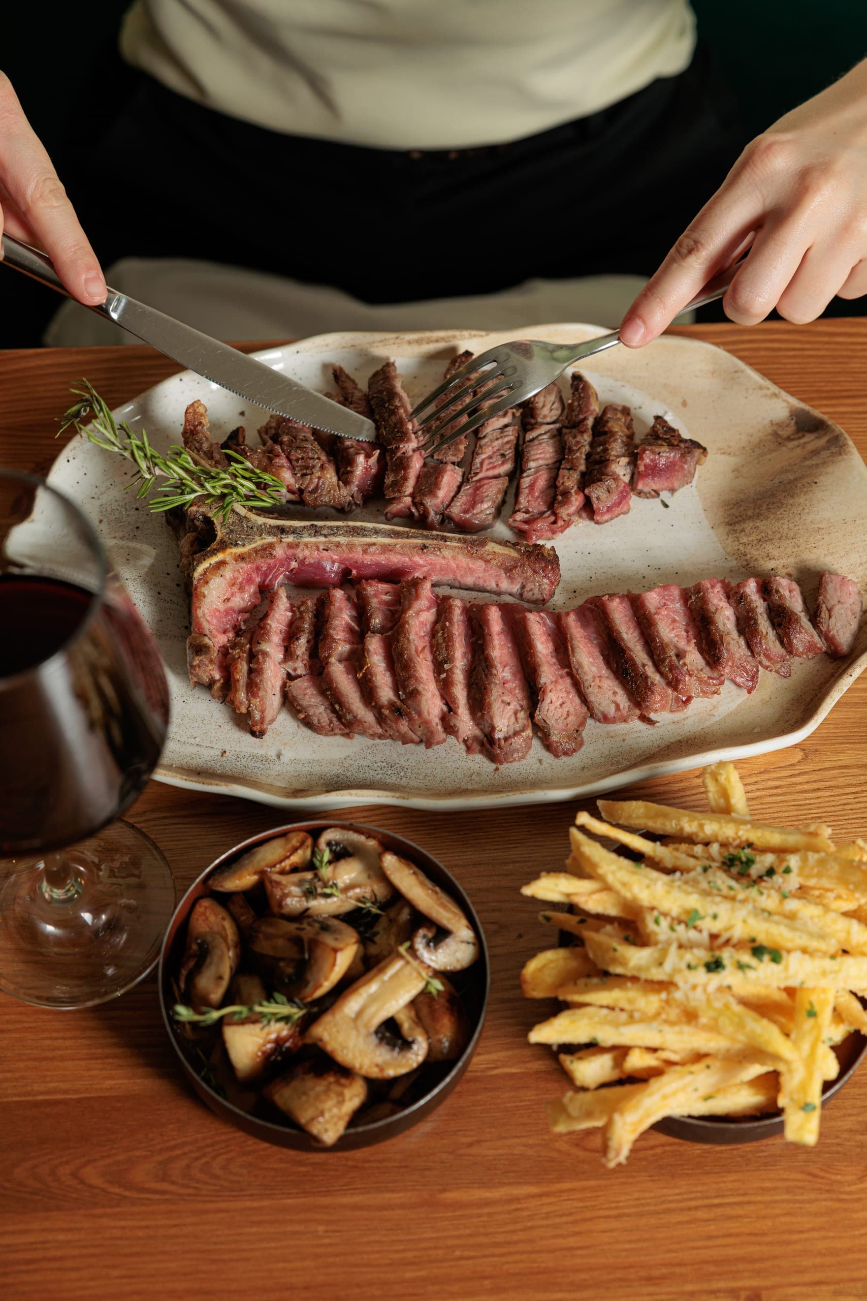 Veal fiorentina with truffle fries